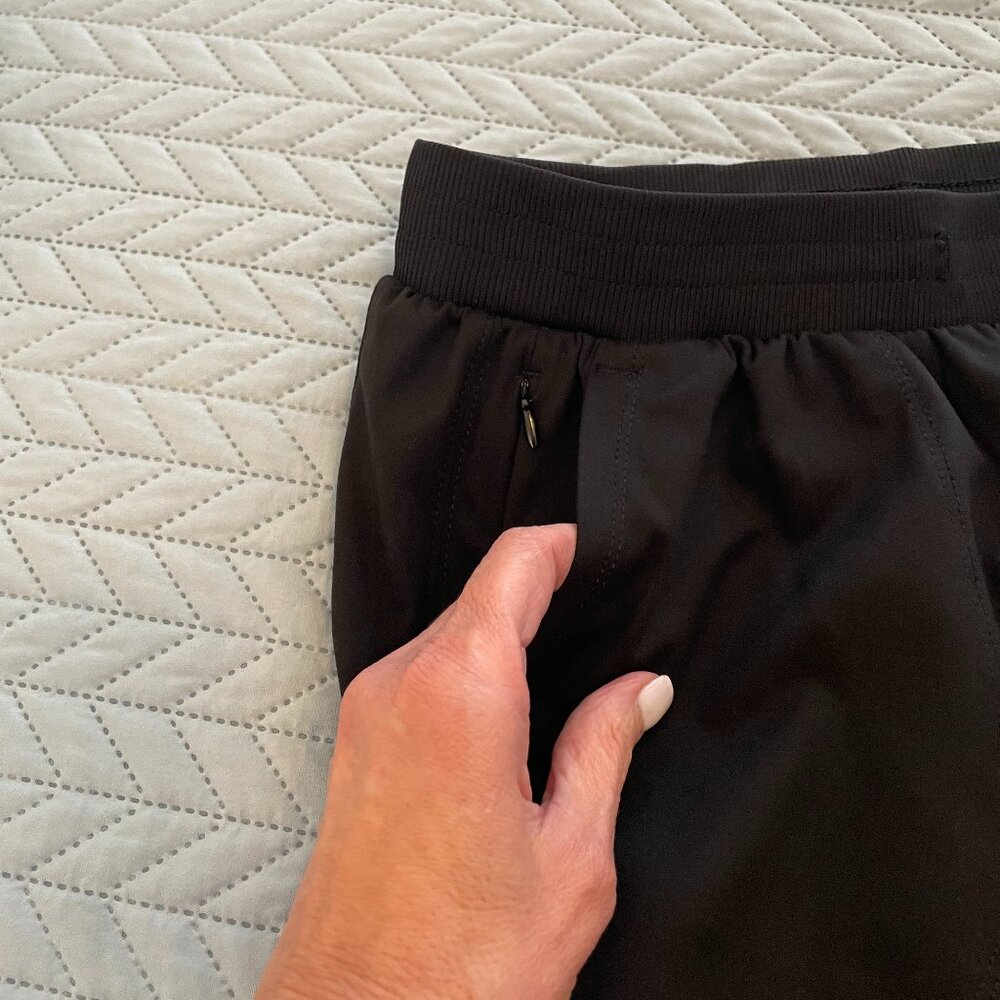 Rachel Zoe Women's Black Lightweight Jogger Pant Size Medium - Picture 5 of 10